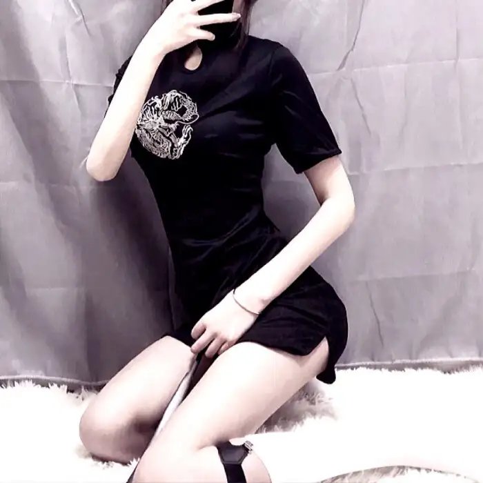 俏书记
